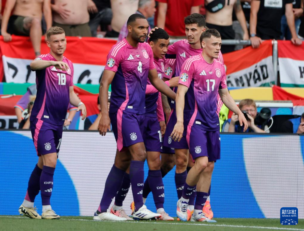 欧洲俱乐部足球争霸赛中的精彩瞬间 欧洲俱乐部足球争霸赛中的精彩瞬间