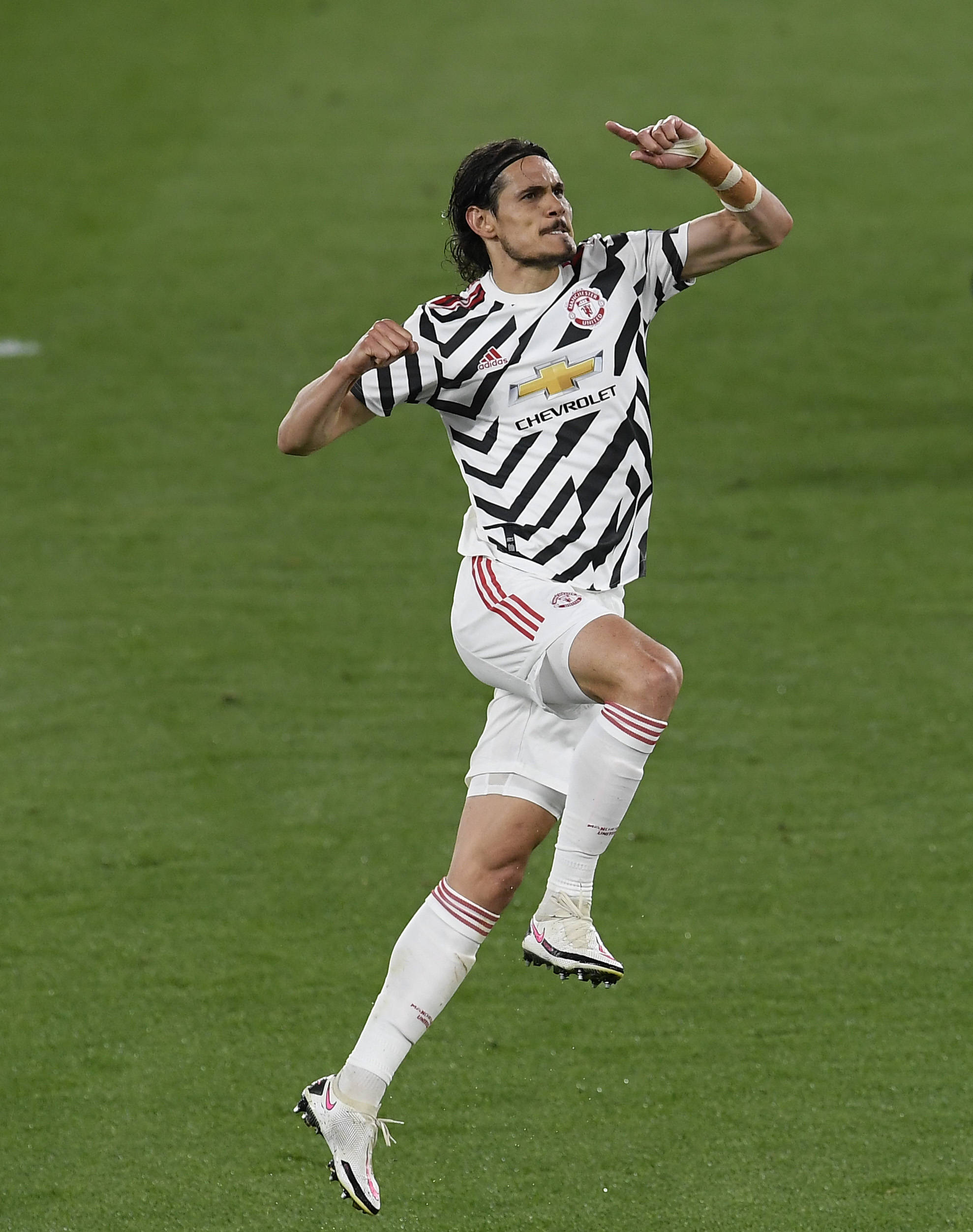 曼联前锋卡瓦尼将在下周复出比赛 曼联前锋卡瓦尼将在下周复出比赛