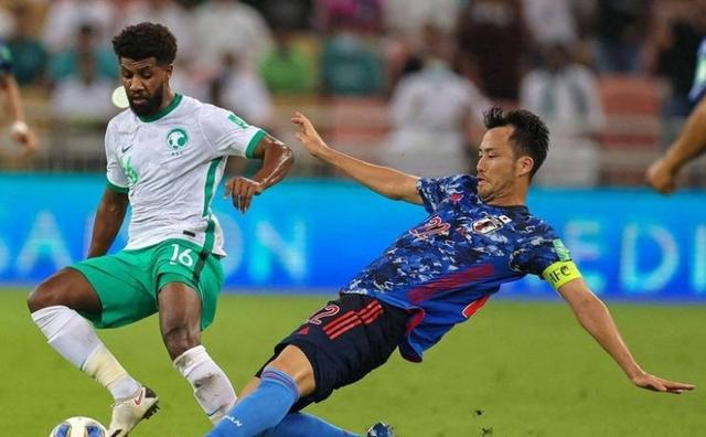 球员实力逐渐脱颖而出,争夺更为激烈 球员实力逐渐脱颖而出,争夺更为激烈