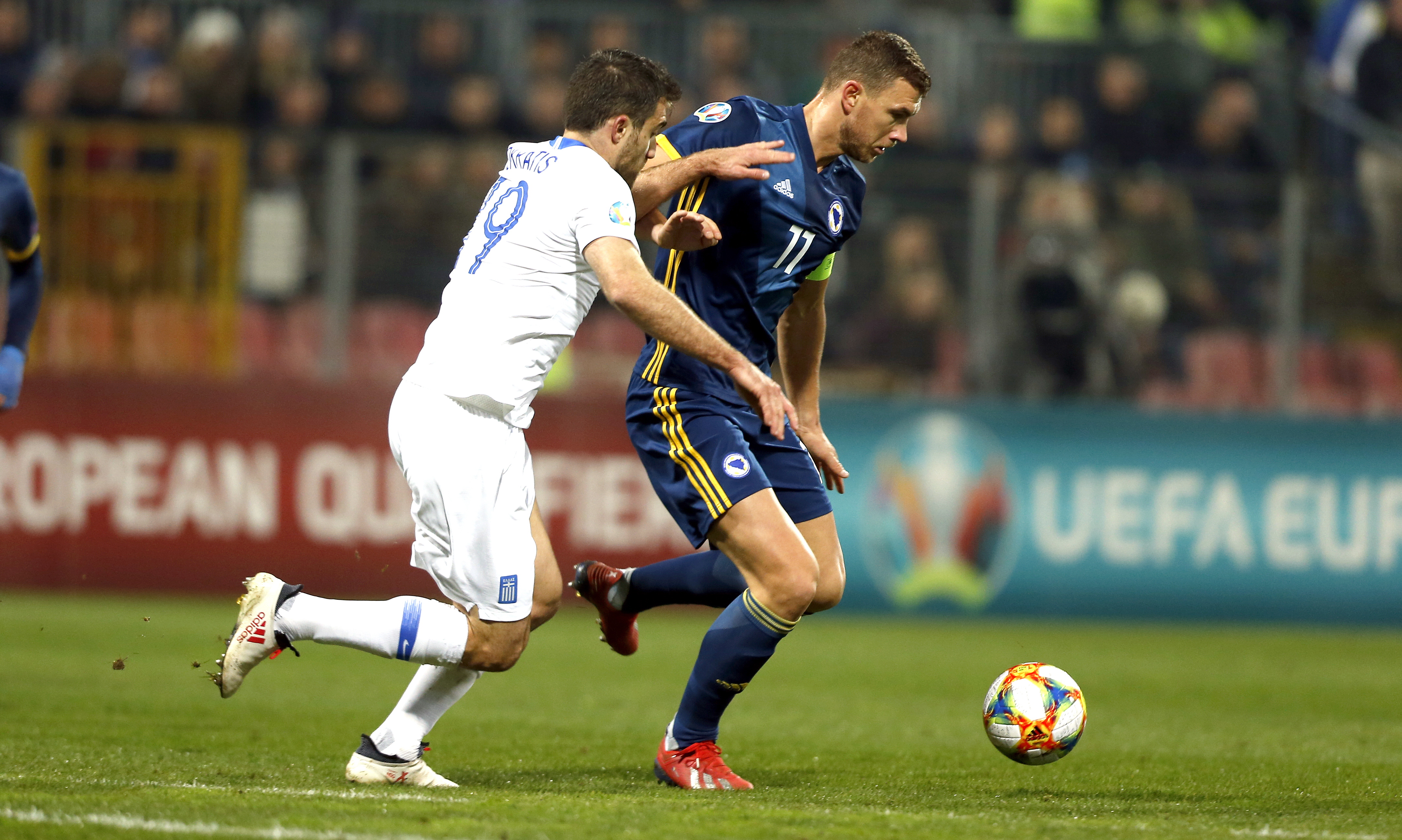 包含波黑客场不敌希腊,晋级小组第二形势动摇的词条 包含波黑客场不敌希腊,晋级小组第二形势动摇的词条