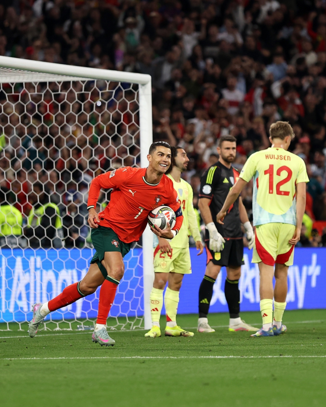 九游体育-巴西队晋级，欧预赛小组出线前景看好的简单介绍