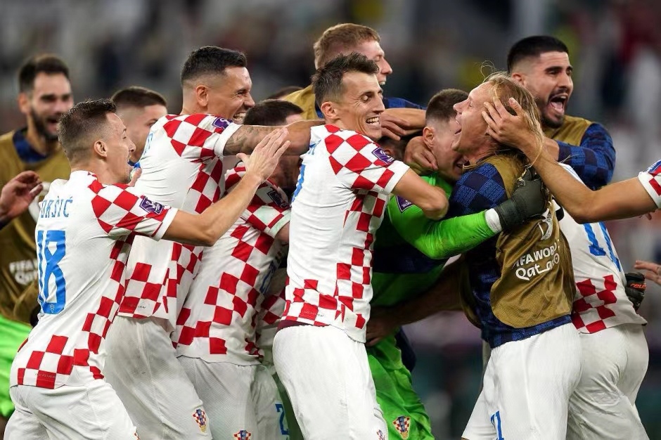 九游娱乐官方网站-包含欧国联比赛场上风云变幻，球员表现抢眼的词条