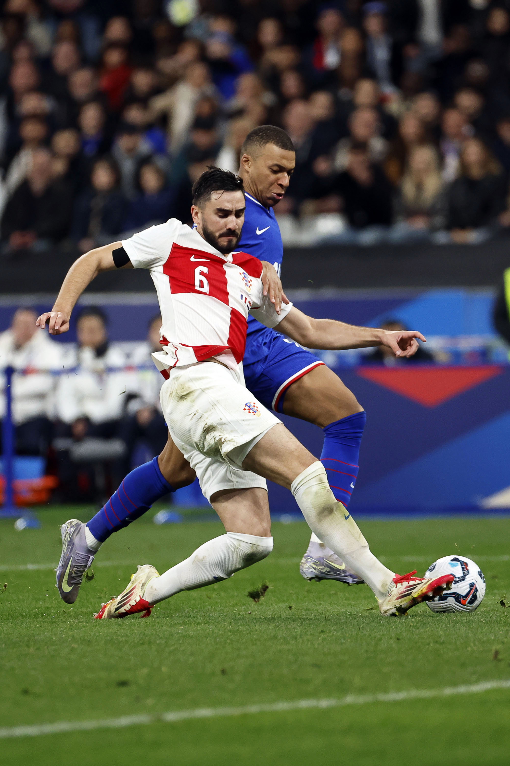 欧国联联赛争夺中的精彩表现