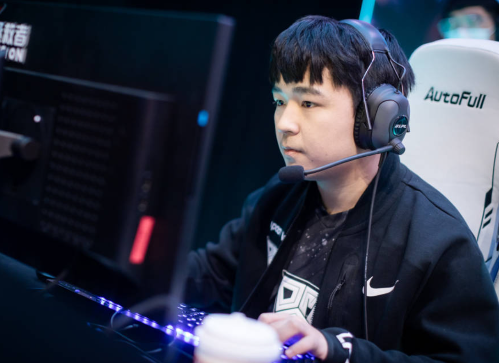 SKGaming险胜BLG,Crisp关键制胜的简单介绍 SKGaming险胜BLG,Crisp关键制胜的简单介绍