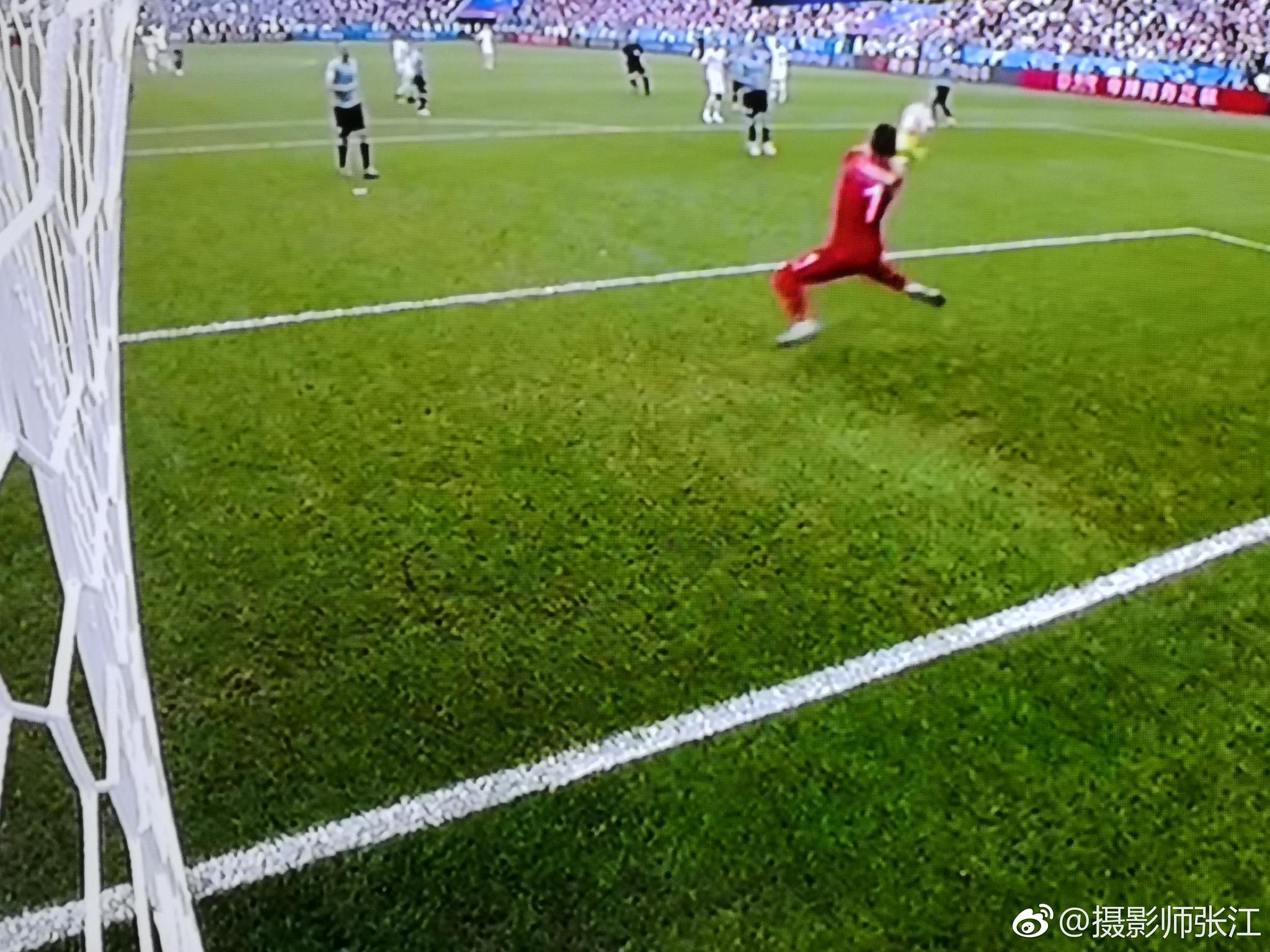 关于法国轻取乌拉圭，若日尼奥关键制胜的信息