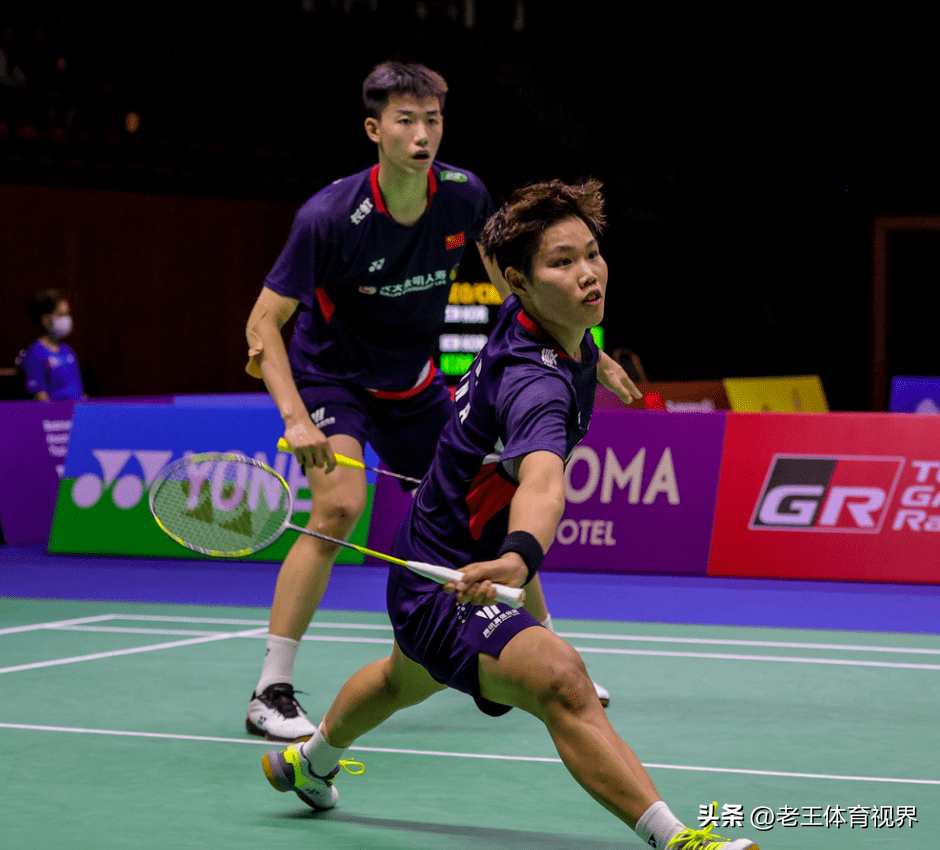 包含日本队险胜泰国队，黄鸭组合状态火热的词条